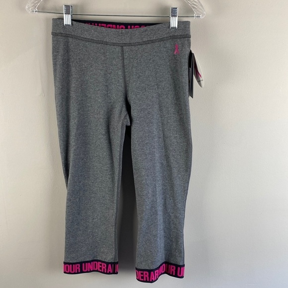NWT New with Tags UNDER ARMOUR FAVORITE WORDMARK CAPRI WOMEN'S Size Small - Picture 3 of 16